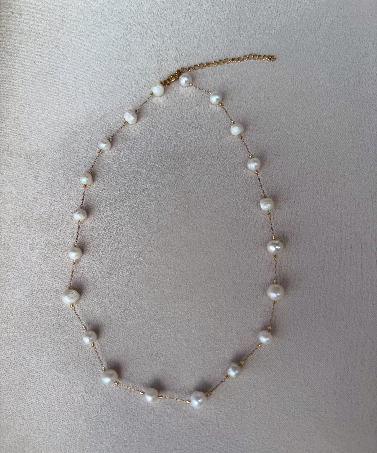 Pearls necklace
